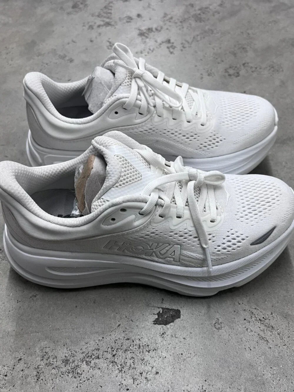 Hoka One One Bondi 9 White Running Shoe's Women's Size 6 1162012/WWH - Used